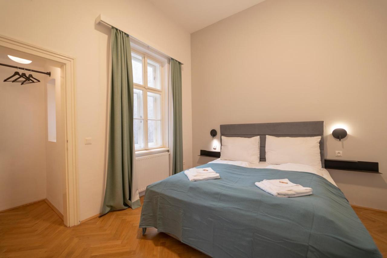 Premium In Erstklassiger Lage I Levestate